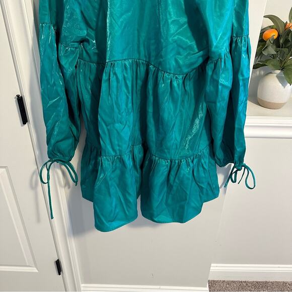 NWT GLAMOROUS Blue Teal Metallic Iridescent Long Sleeve Mini Dress 10 - Picture 9 of 15